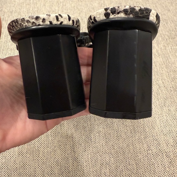 Marc Fisher Aliana Heels - Picture 4 of 5